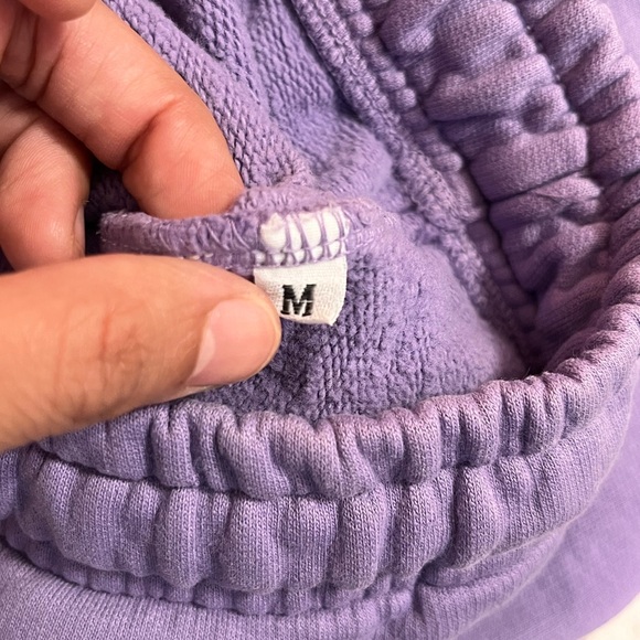 ✨KAROL G✨Bichota Official Merch Sweat Shorts - Picture 3 of 3